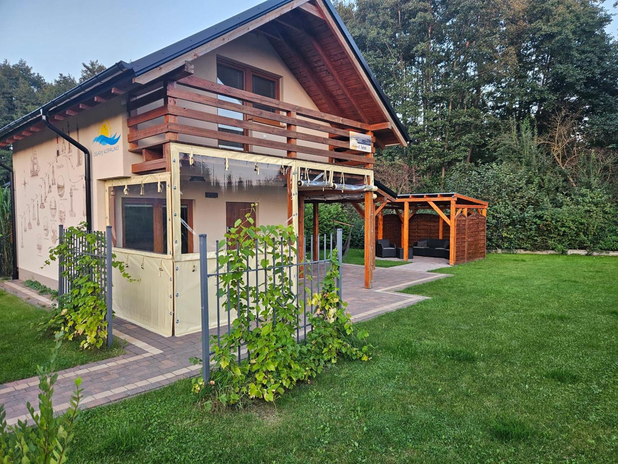 Osada Cztery Pory Roku - Dom Jesien Villa Копалино Екстериор снимка